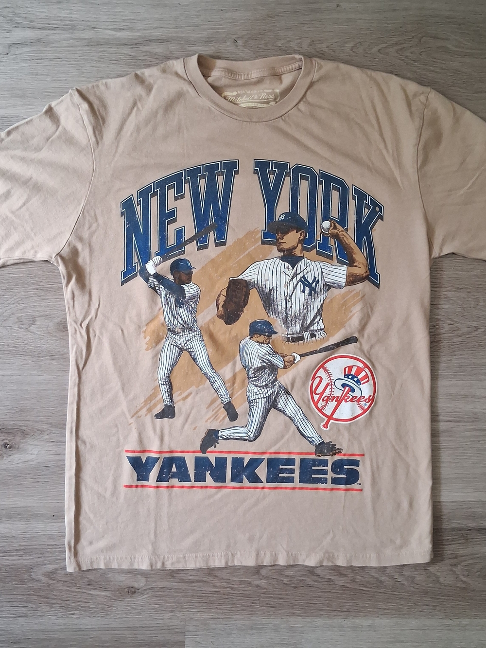 Mitchell & Ness NY Yankees Tan Graphic T Shirt MLB Vintage Retro